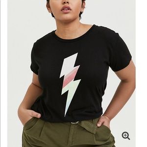 TORRID LIGHTNING BOLT RELAXED FIT CROP CREW TEE